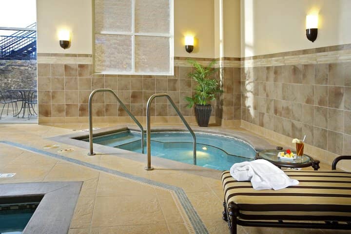 Pool 36 of 85