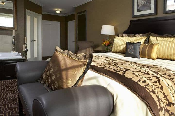 Room 20 of 85