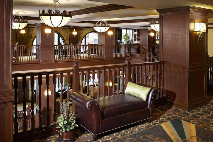 Hotel Interior 4 of 85